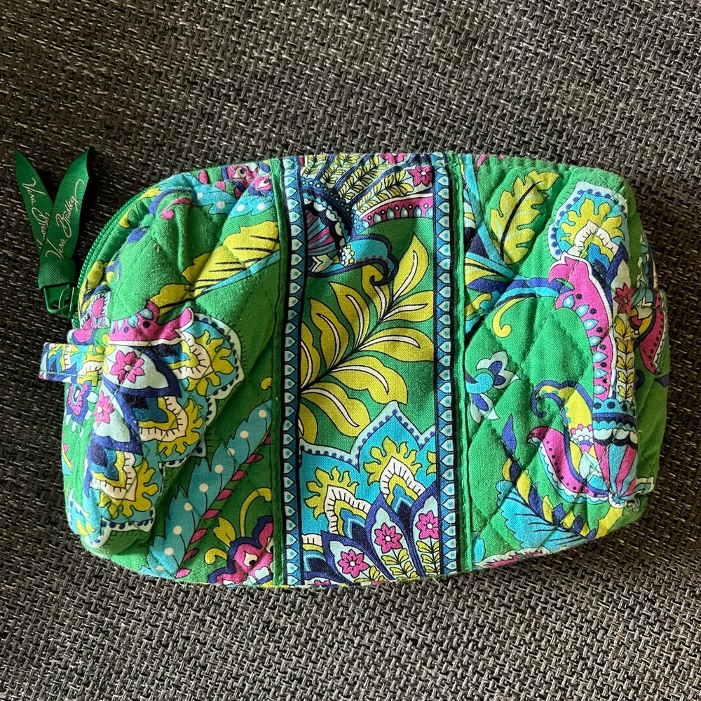 Vera Bradley makeup bag